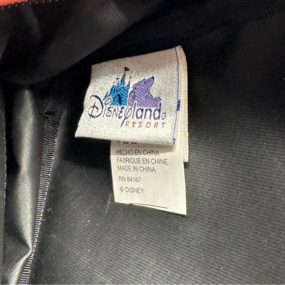 NWOT Black Disneyland‎ Resort Buckle Fanny Pack Disney Parks Exclusive - Picture 9 of 10
